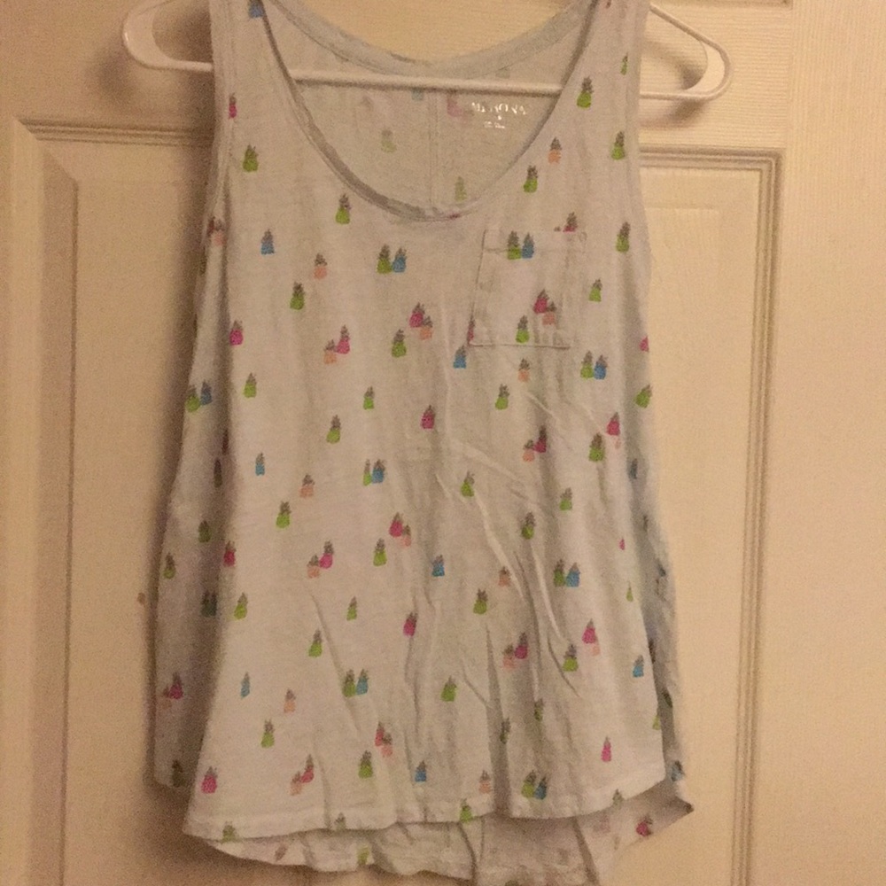 Pineapple tank top